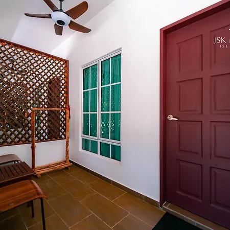 Jsk Mantanani Island Resorts Room photo