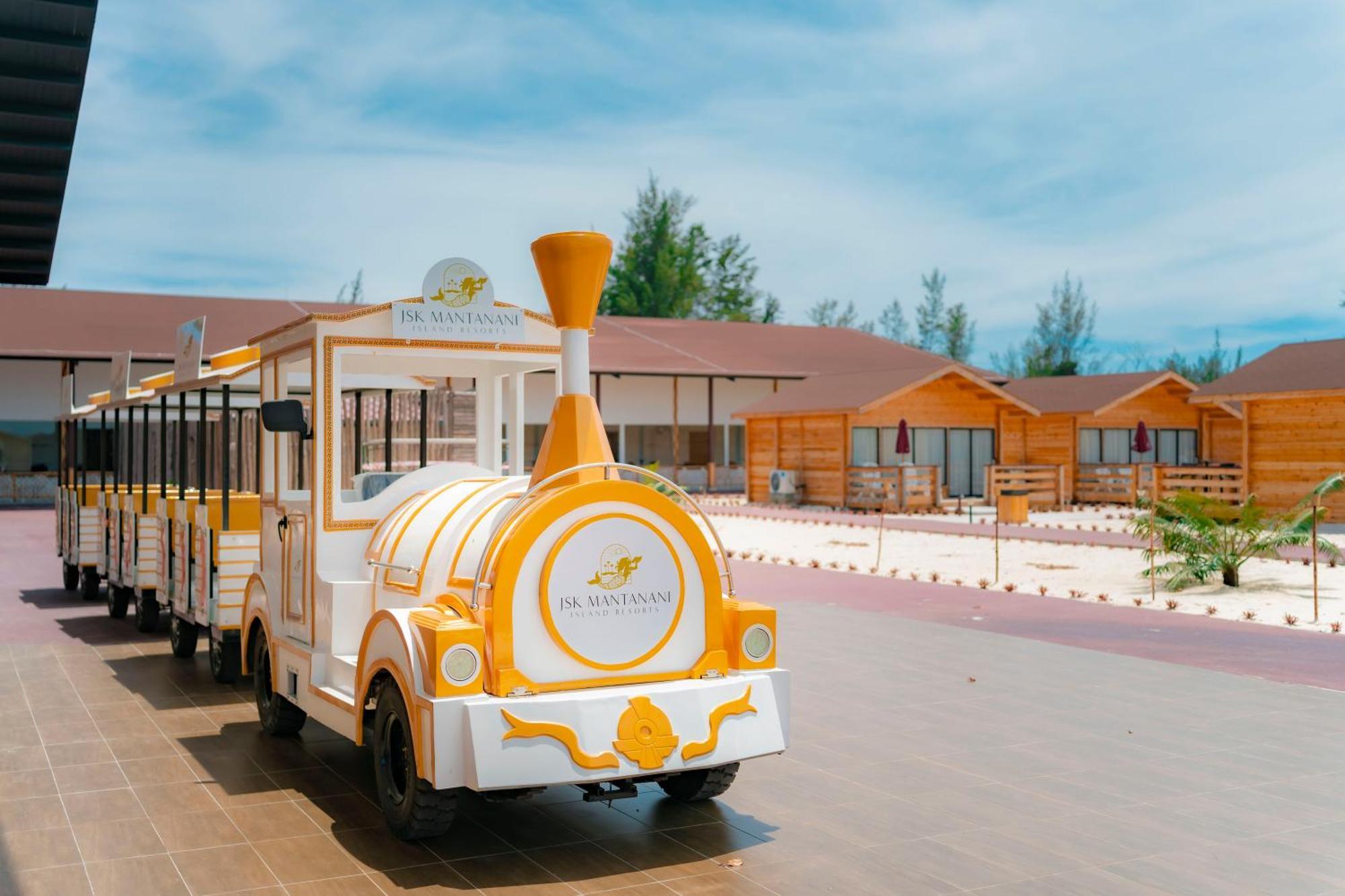 Jsk Island Resort *